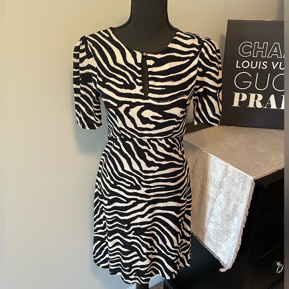 Black & Tan Zebra-Print Dress